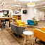 Quality Inn & Suites Oakwood Village - Cleveland South