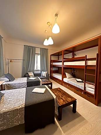 Ey Lisbon GuestHouse