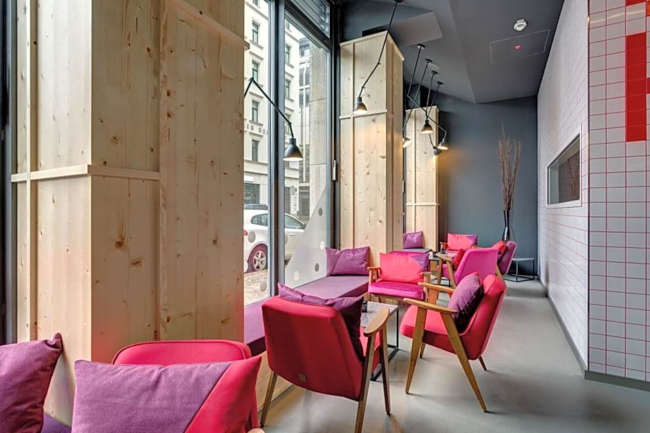 MEININGER Hotel Leipzig Hauptbahnhof