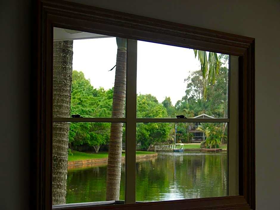 Portside Noosa Waters Hotel