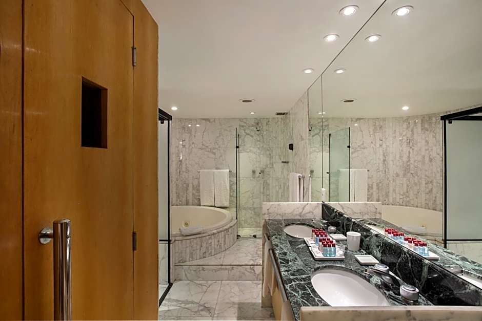 Mirasol Copacabana Hotel