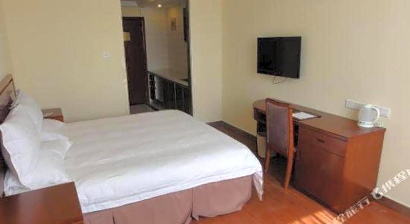 Greentree Inn Anhui Hefei Huangshan Road Business Hotel – Hefei, VA