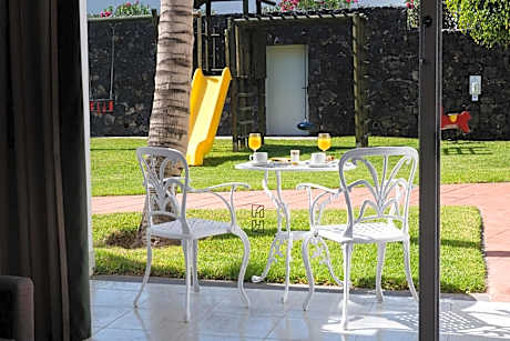 One-Bedroom Apartment (3 Adults)