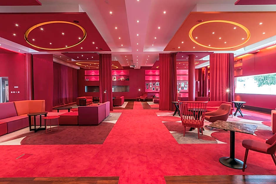 Airport Hotel Basel - Convenient & Friendly