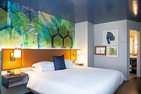 Standard King Room