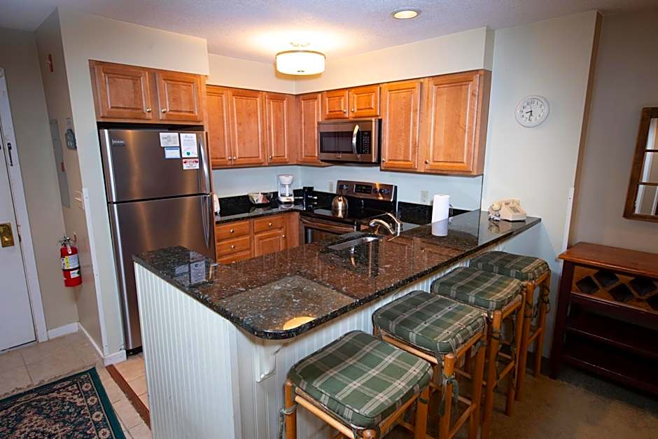 Mountain Lodge at Okemo, A Vail Resorts Property