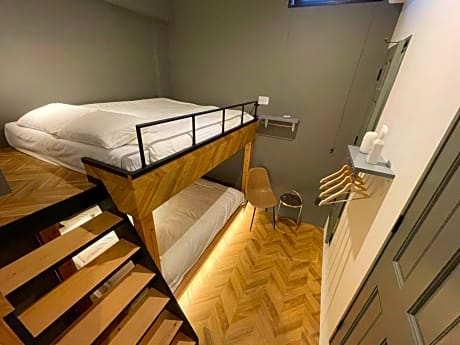 Standard Room (2 Double Beds) - Non Smoking - No Cleaning for Consecutive Night Stays
