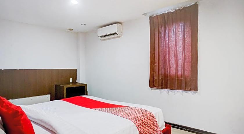 OYO 2574 Z Suites Hotel                                                                     