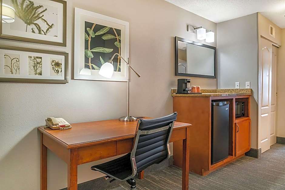 Country Inn & Suites by Radisson, Rossford - Toledo South