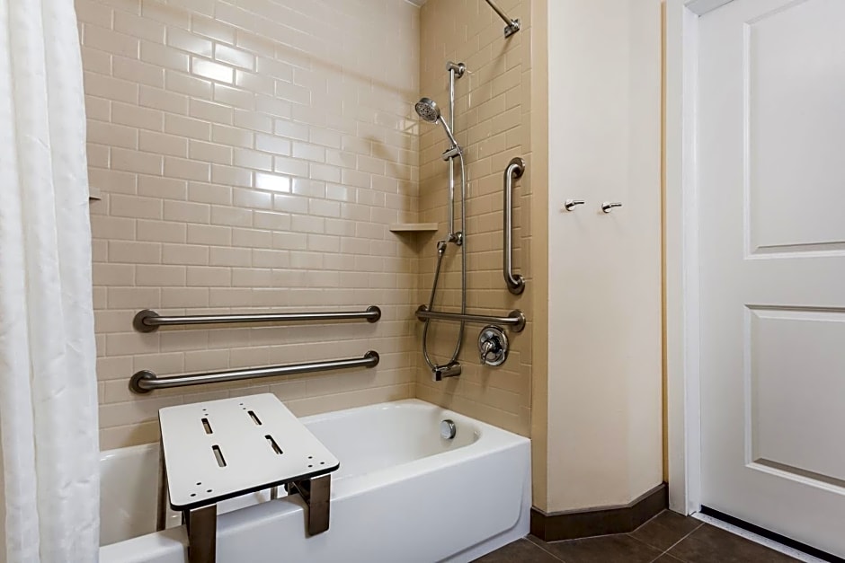 Candlewood Suites Bensalem - Philadelphia Area, an IHG Hotel