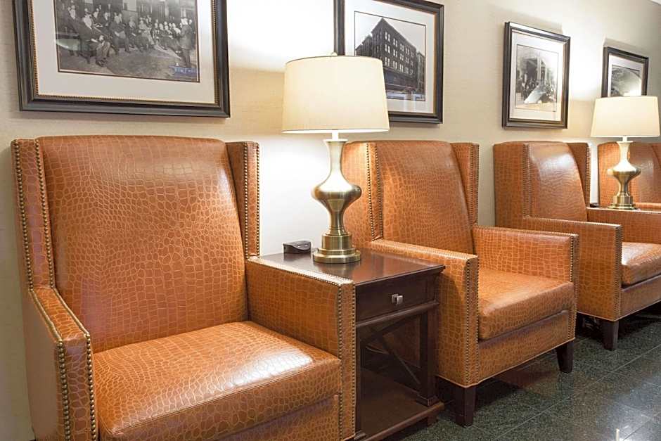 Drury Inn & Suites St. Louis Union Station