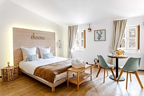 Suite Junior-Aucune-Vue sur Jardin-EXPLORATEURS - 2ème Etage