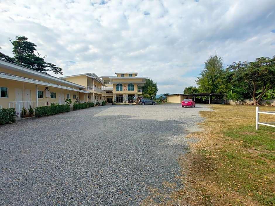 Him Doi House at Doisaket