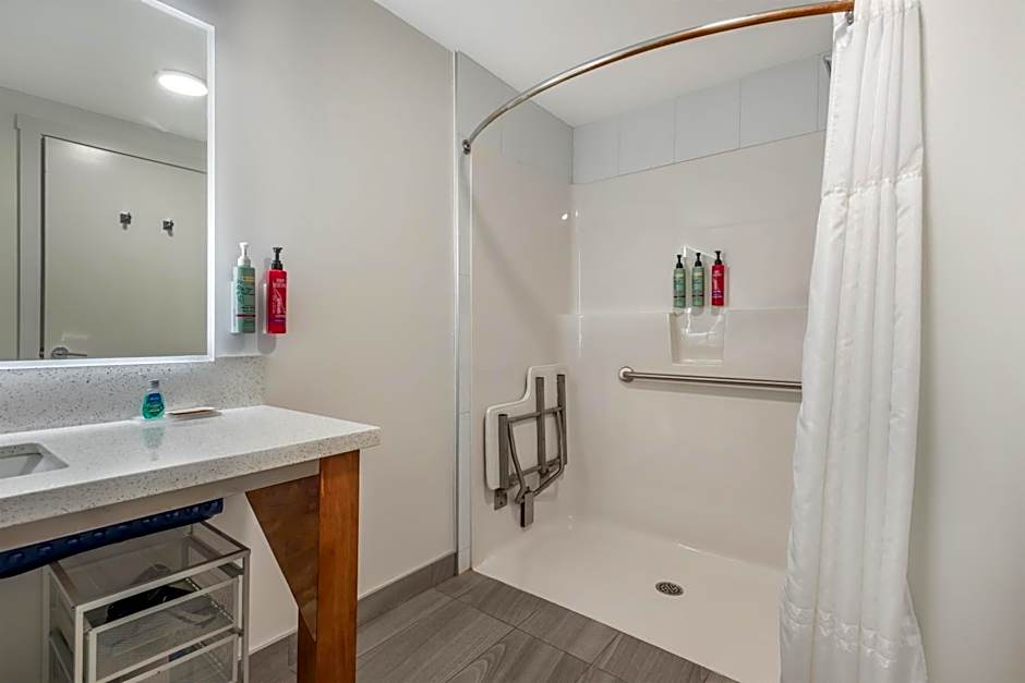 Executive Residency by Best Western Calgary City View North