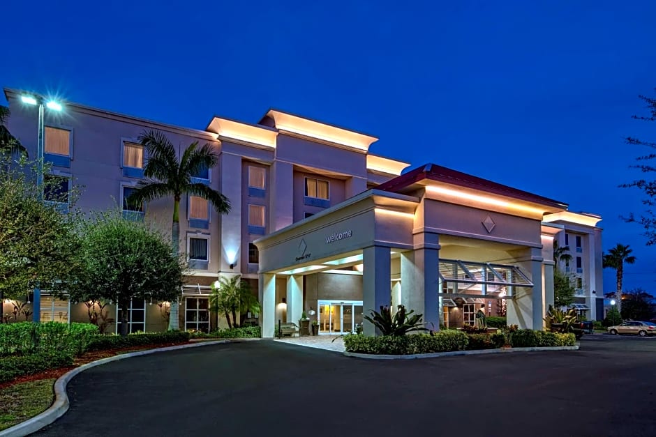 Hampton Inn By Hilton & Suites Stuart - North