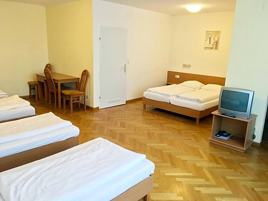 Hotel Geblergasse