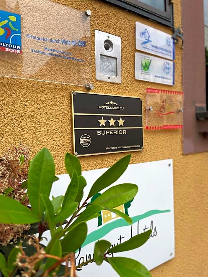 Land-gut Hotel zum Löwen Garni