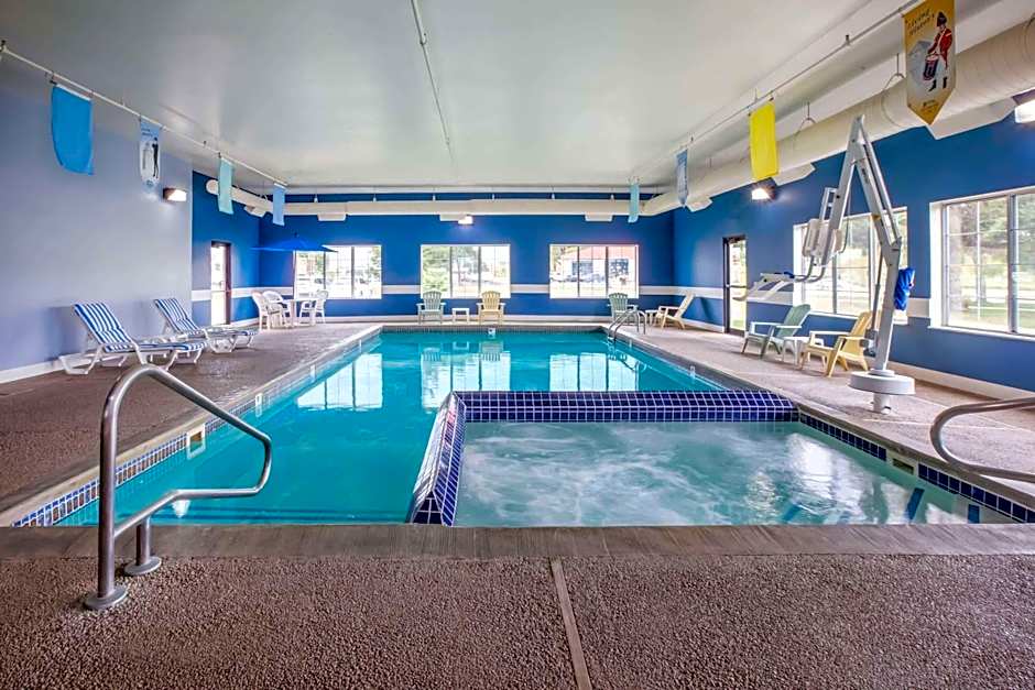 Baymont by Wyndham Mackinaw City