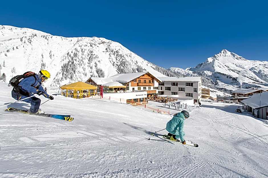 Hotel Steffisalp - Ski-in & Ski-out am Arlberg