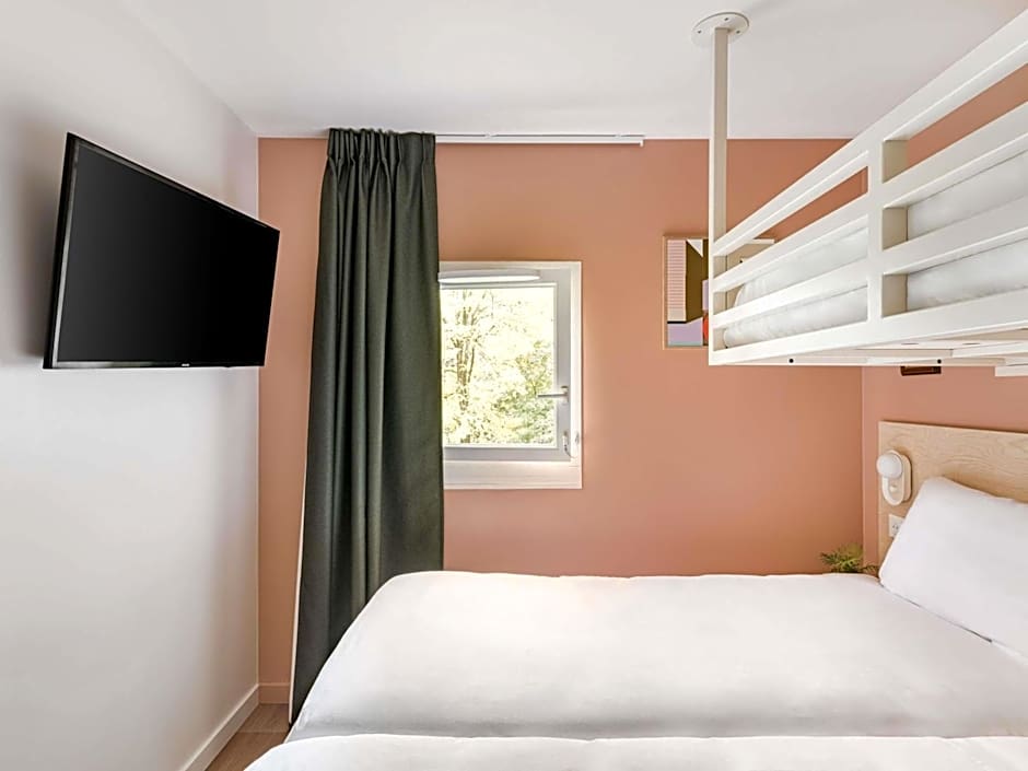 greet Hotel Prevessin Geneve Aeroport