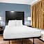 Extended Stay America Suites - Cincinnati - Blue Ash - Reed Hartman
