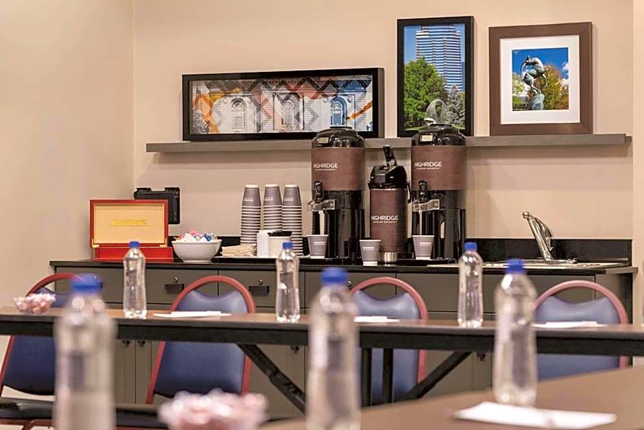 Country Inn & Suites by Radisson, Grand Rapids East, MI