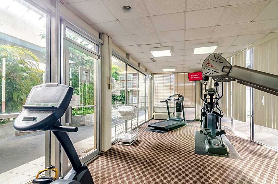 Red Roof Inn PLUS+ Wichita East