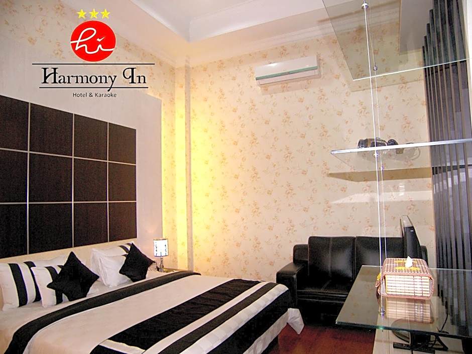 Hotel Harmony In & Karaoke