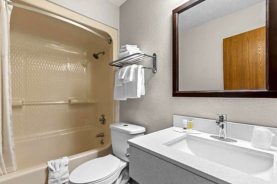 Days Inn by Wyndham Alpena