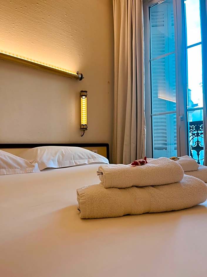 Hotel Des Grands Hommes - Bordeaux Centre