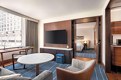 One-Bedroom Suite - High Floor