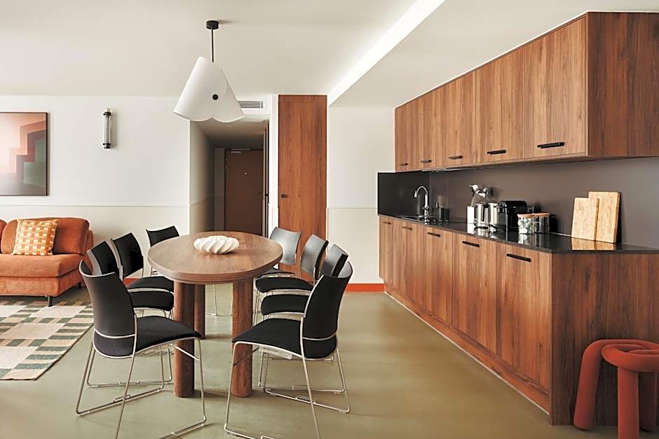 Edgar Suites Montrouge