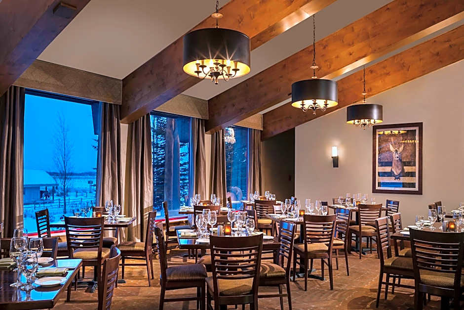 Snake River Lodge & Spa