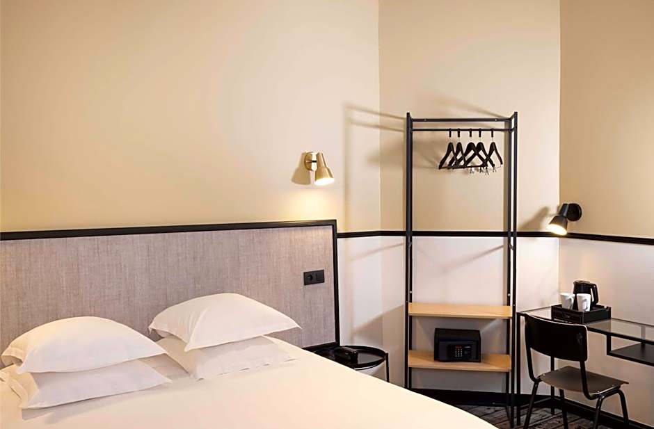 Hotel at Gare du Nord