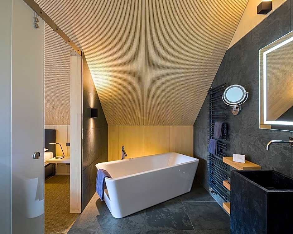 Schloss Auel Boutique Hotel & Design Golf Lodge