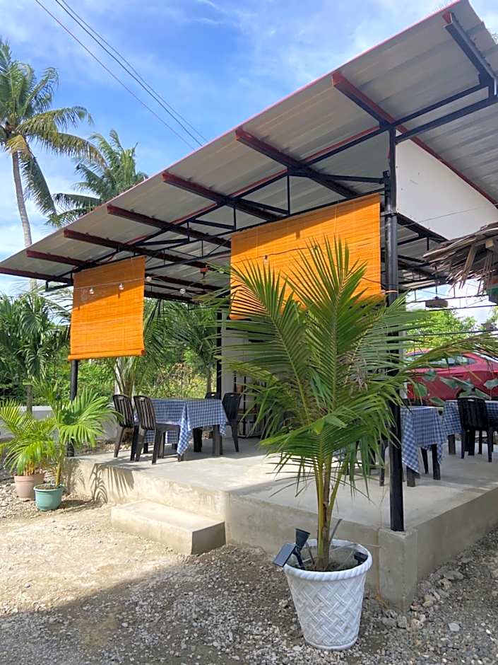 Coconut Inn Moalboal