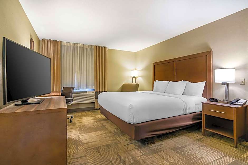 Comfort Inn Sedalia Station