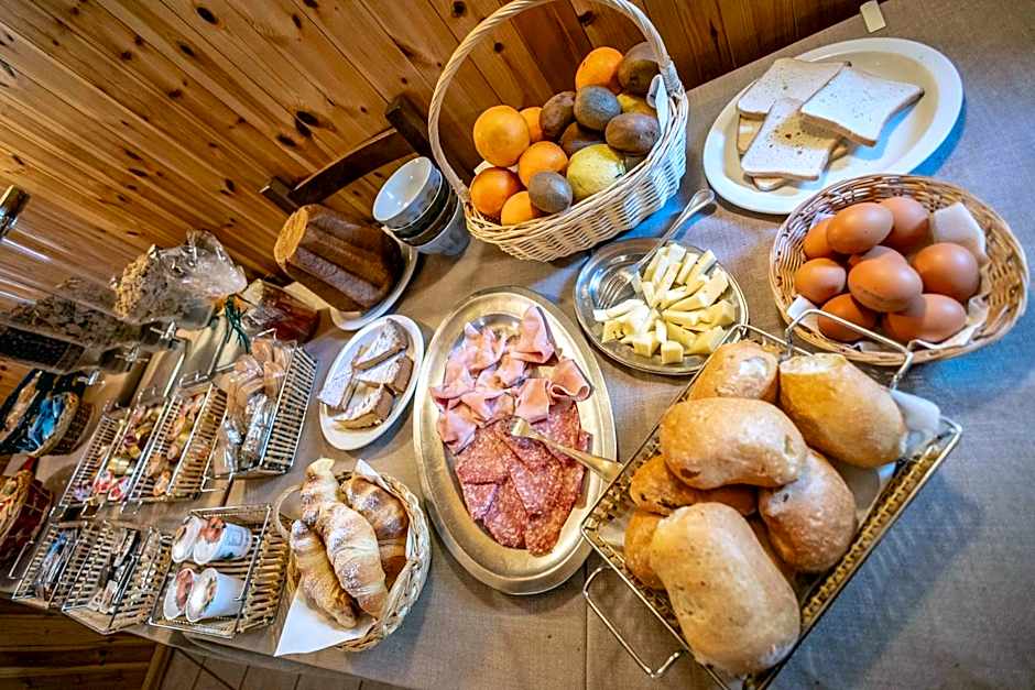 Hotel & Ristorante Serenella