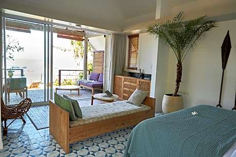 Purist Cliff One-Bedroom Villa