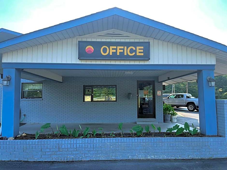 Budget Inn - Madison