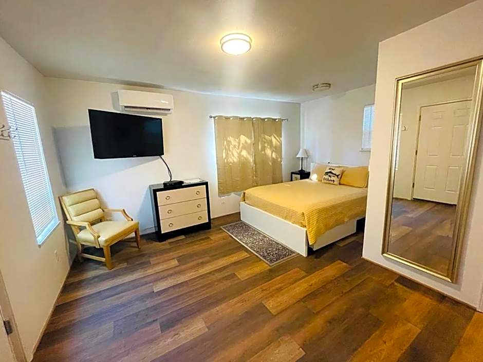 Riverfront Lodging