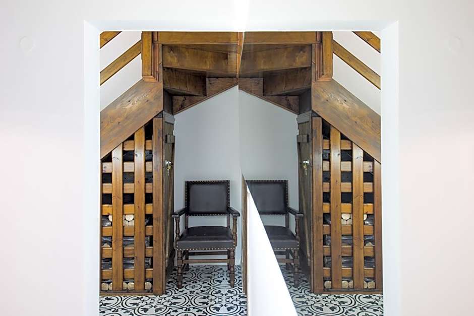 Olganos VL Luxury Rooms & Suites