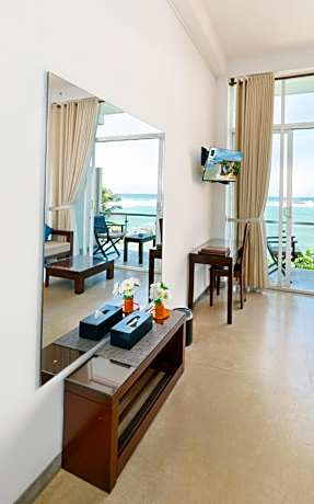 Ocean Deluxe Room