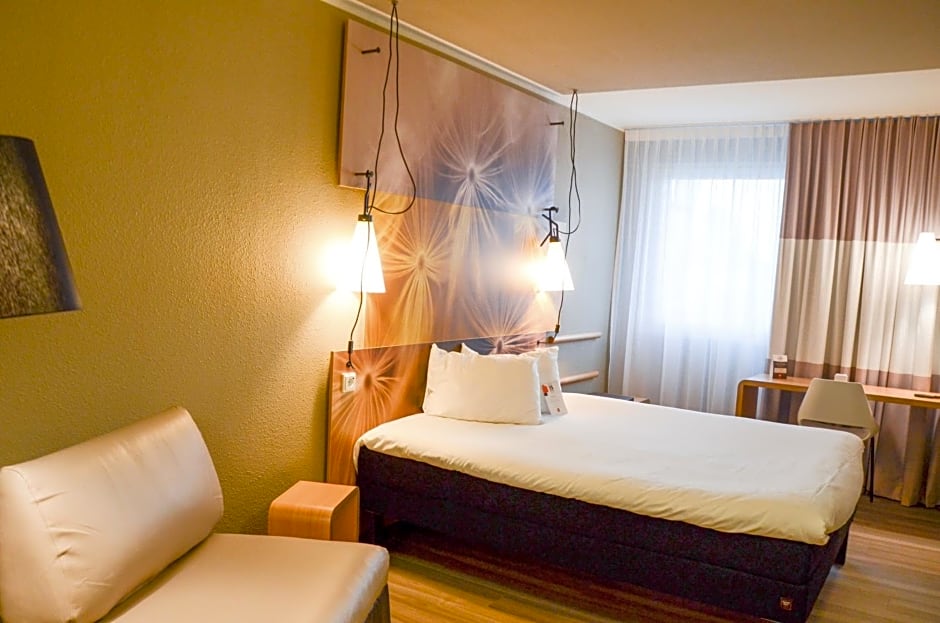 ibis Hotel Frankfurt Airport