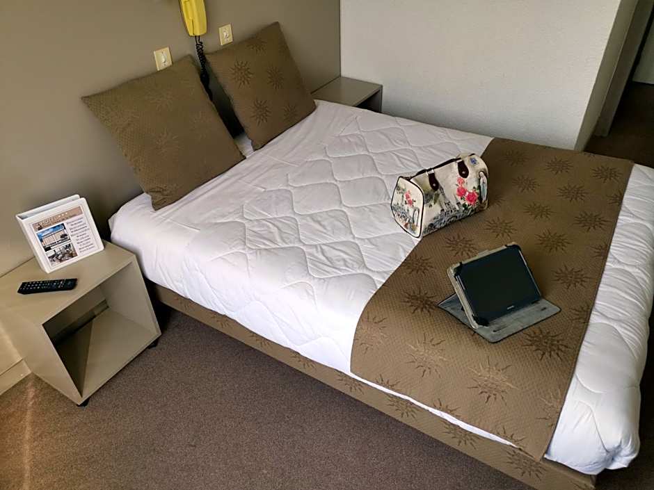 Adonis Lourdes - Notre Dame de la Sarte