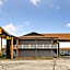 Super 8 by Wyndham Millbury/Toledo
