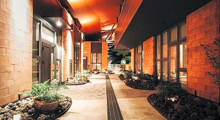 HOTEL KARUIZAWA CROSS