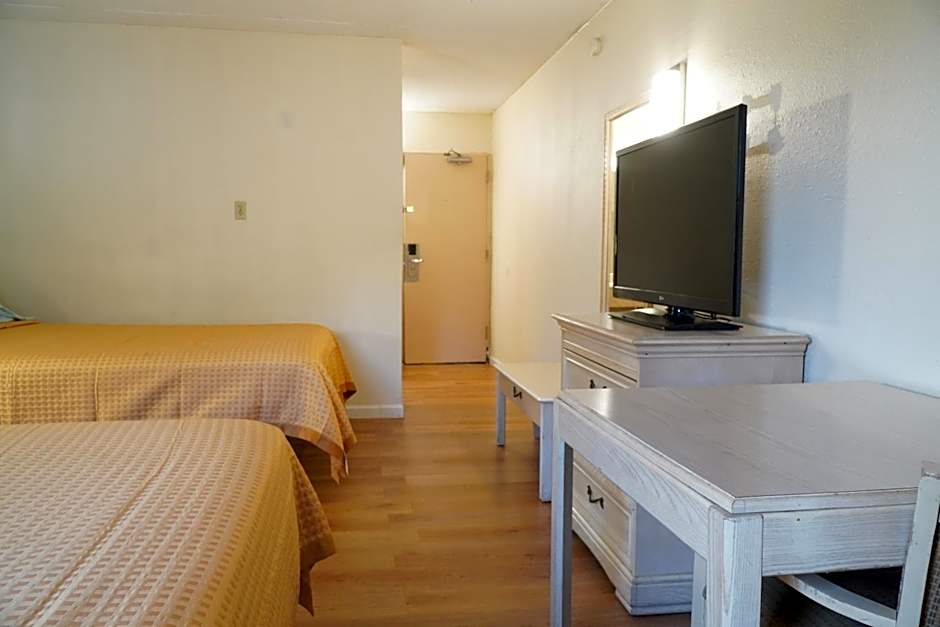 Quality Quarters Inn By OYO Richmond KY I-75