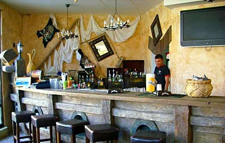 Bay View Villas - Luxury Villas & Apartments