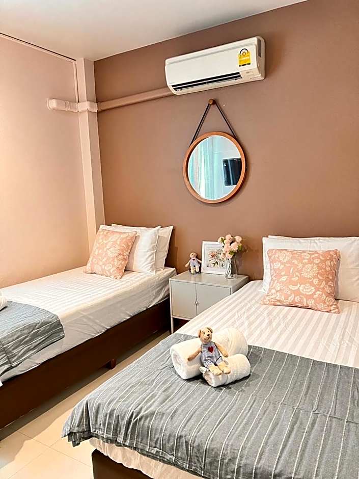 Por poshtel Kanchanaburi